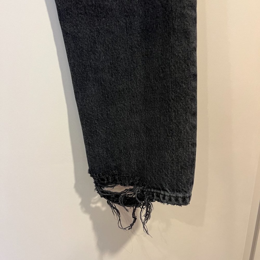 NWOT Agolde Riley High Rise Straight Crop Distressed Size 23 - Picture 9 of 10